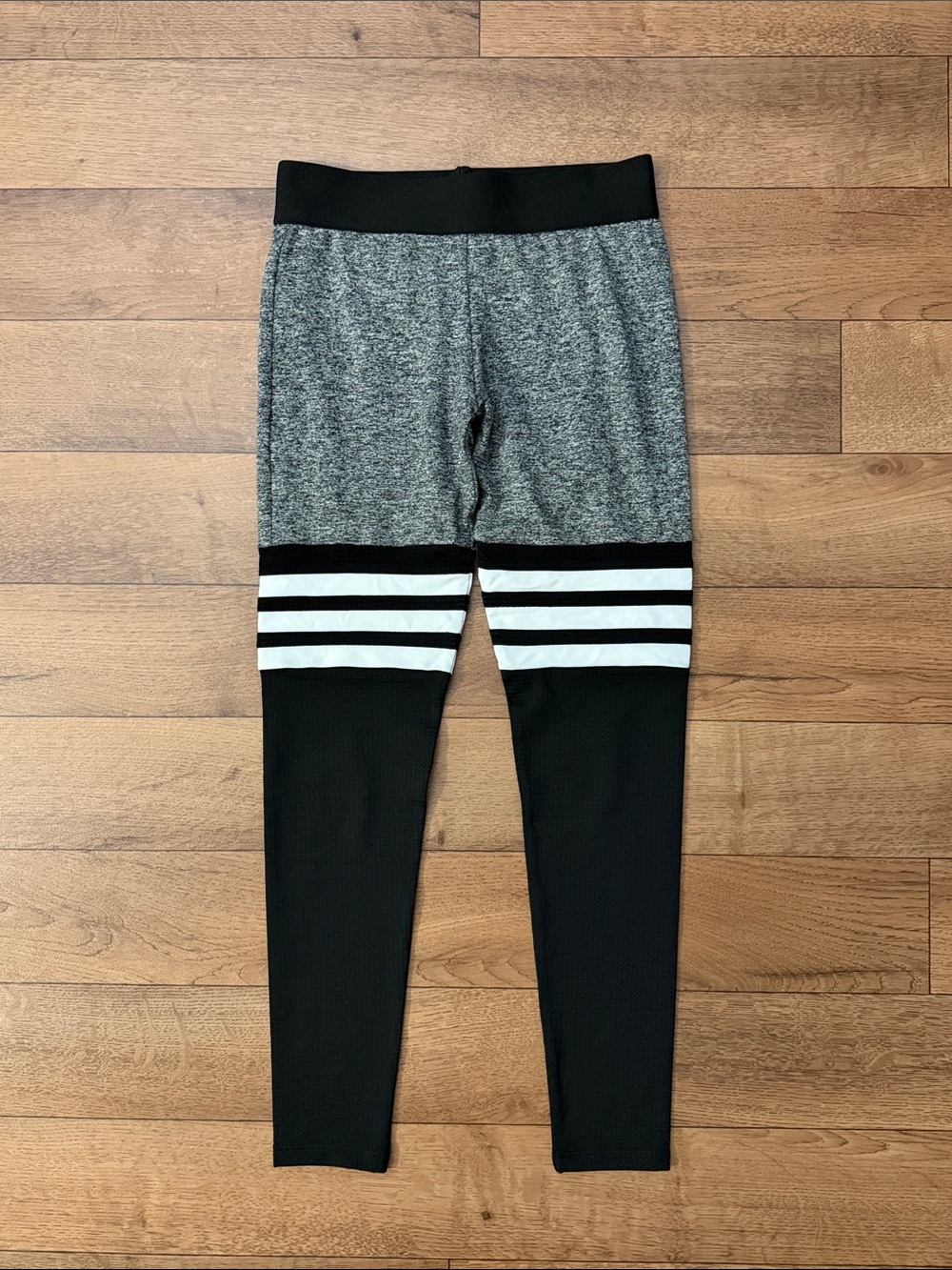 Bombshell Sportswear Size Small Thigh High Leggings Sexy Flattering Gym Workout